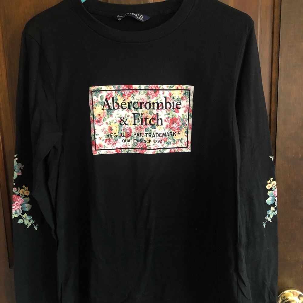 Abercrombie & Fitch long sleeve